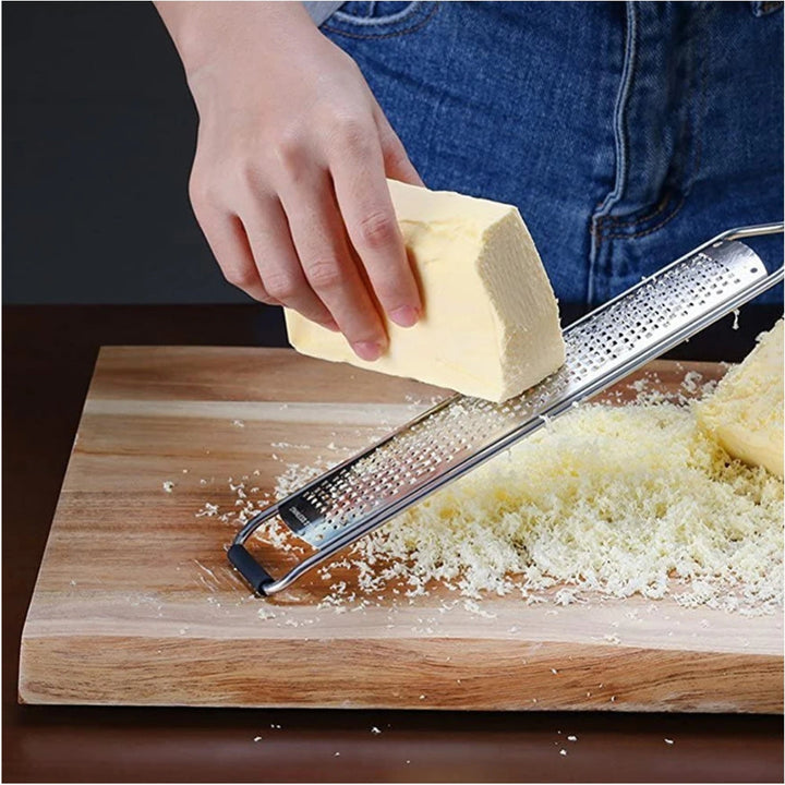Lisslune | Sleek Multi-Use Long-Handled Grater