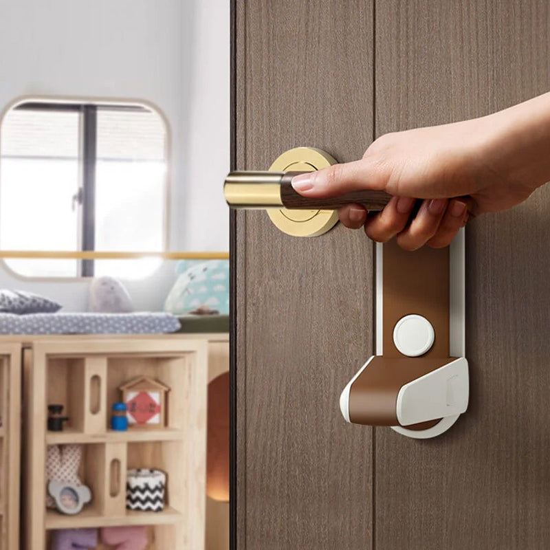 Lisslune | Secure Door Handle Locking