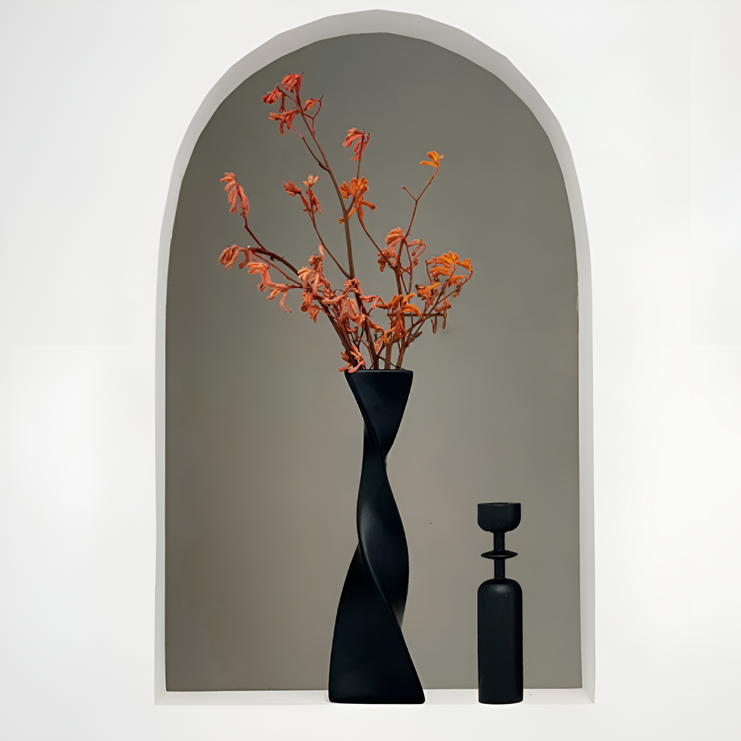 Lisslune | SpiralElegance Ceramic Vase – Modern Spiral Design
