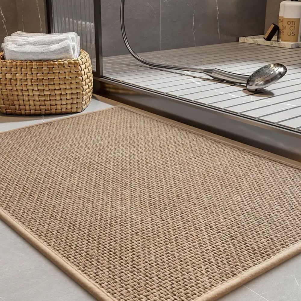 Lisslune | Braided Comfort Non-Slip Bath Mat