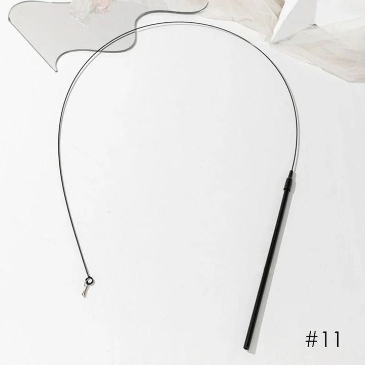 Lisslune | FLATTERN FREUND – Interactive cat toy with fluttering wings for natural hunting fun
