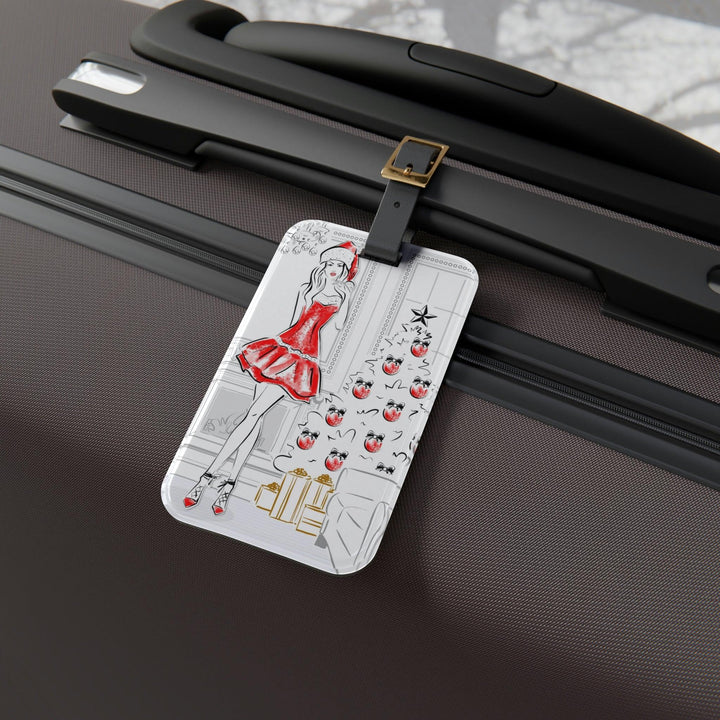 Lisslune | Elegant Winter Travel Label: Adjustable Accessory for the Fashion-Conscious Adventurer