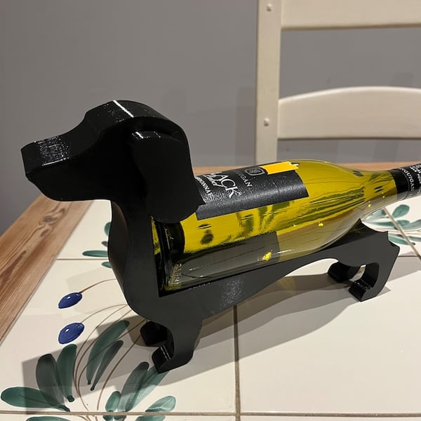 Lisslune | WineHound – Dachshund Wine Bottle Holder