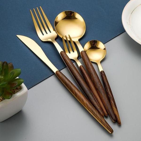 Lisslune | Wooden Handle Cutlery Set