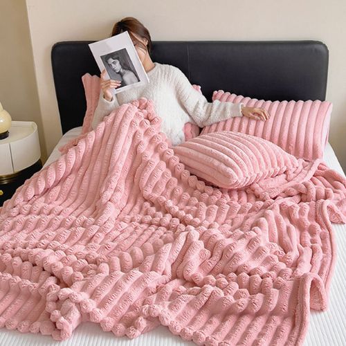Lisslune | CosyHug | Blanket | Warm and Cozy | Create Your Own Oasis