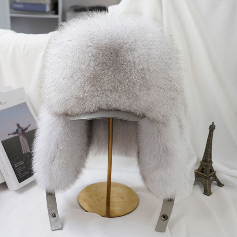 Lisslune | The Warmest Hats For Winter