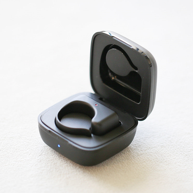Lisslune | Wireless Bluetooth Media Controller for ALL Phones with Mount