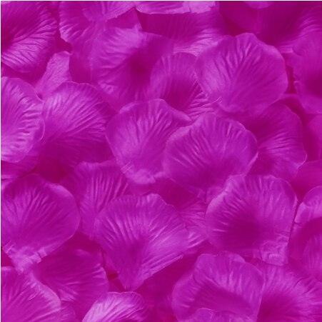 Lisslune | Romantic Elegance Silk Rose Petals Collection: 1000 Luxurious Red Petals for Memorable Celebrations