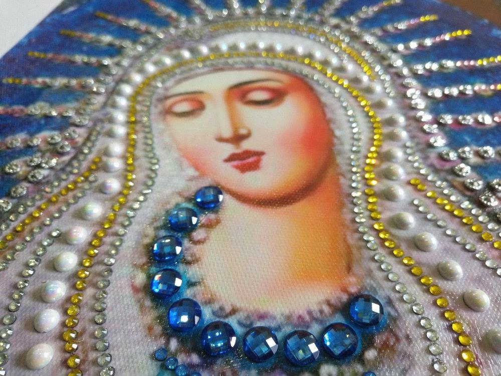 Lisslune | Crystal Diamond Painting Kit with different shapes for artistic brilliance