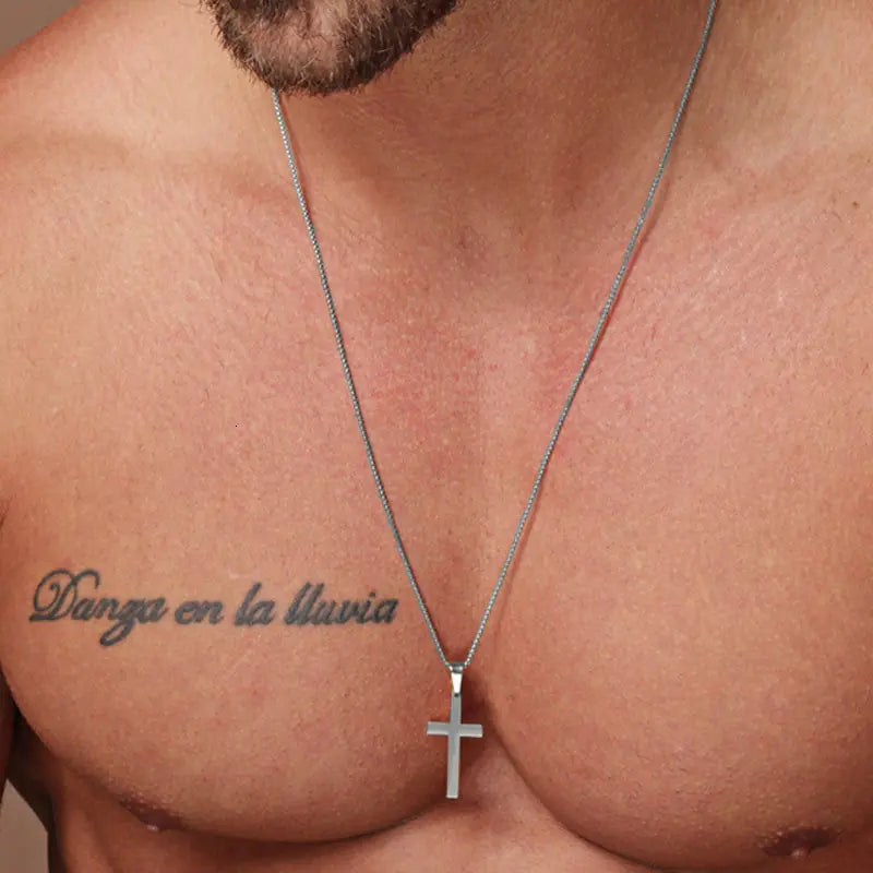 Lisslune | Classic Cross Men's Necklace