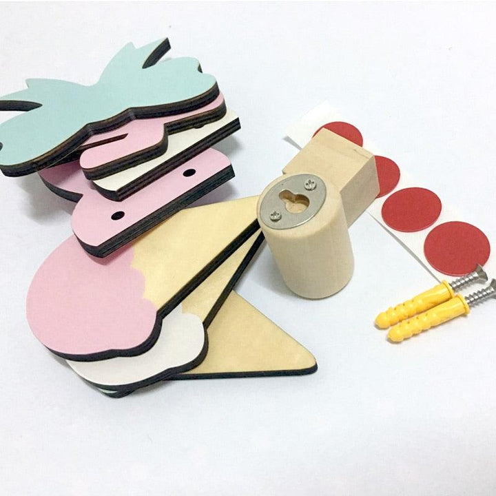 Lisslune | Charming Nordic wall hooks for children - Sweet rabbit, cactus, bow and ice cream designs