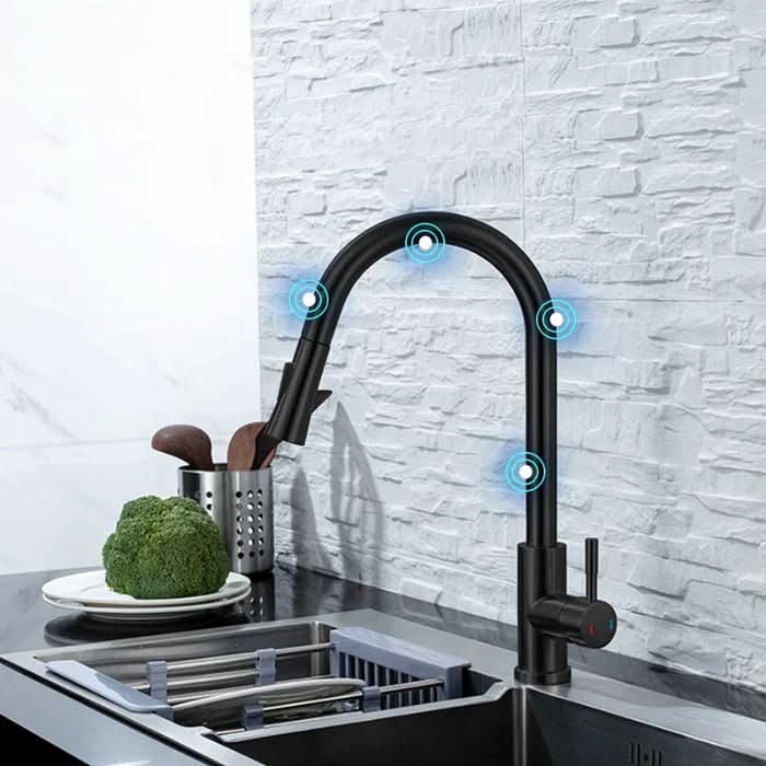 Lisslune | Intelligent kitchen faucet with sensor control & pull-out spout