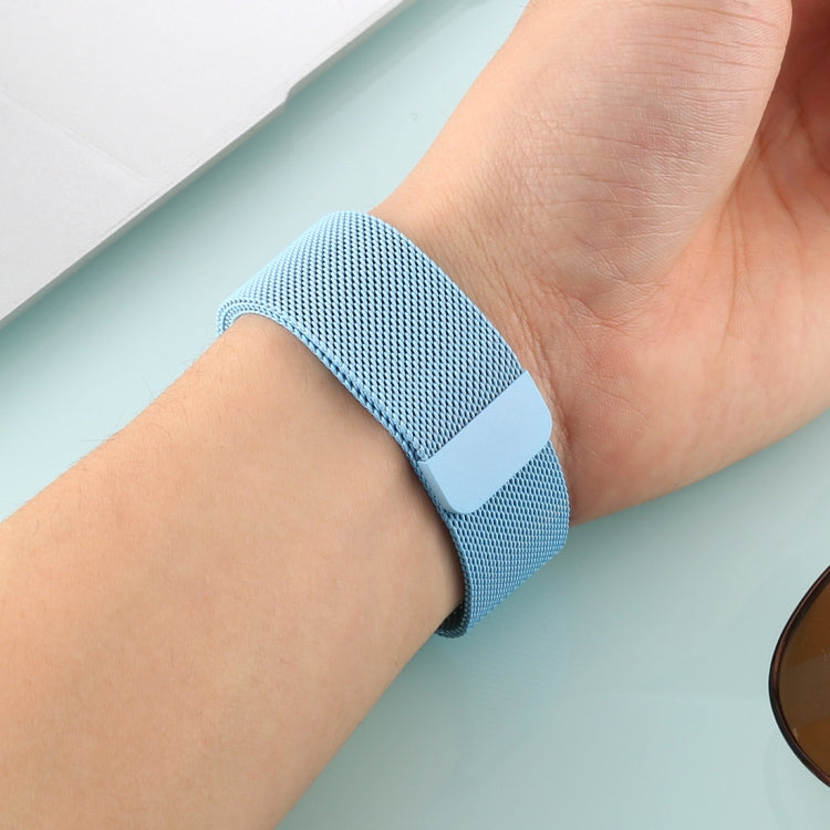 Lisslune | For Apple Watch Ultra 49mm & Watch Ultra 2 49mm / Series 10 46mm / 9 & 8 & 7 45mm / SE 3 & SE 2 & 6 & SE & 5 & 4 44mm / 3 & 2 & 1 42mm Color Changing Magnetic Nylon Watch Strap (Sky Blue)