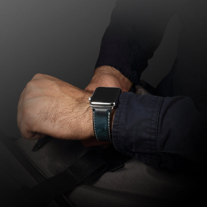 Lisslune | Denior Oil Wax Retro Watch Leather Strap for Apple Watch Series 7 45mm / 6 & SE & 5 & 4 44mm / 3 & 2 & 1 42mm (Dark Blue)