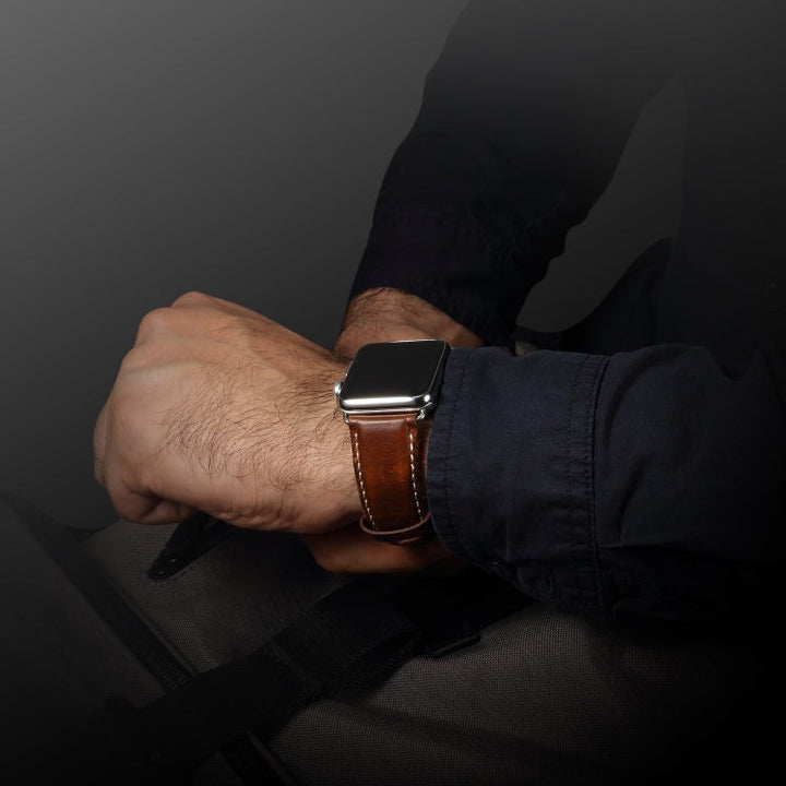 Lisslune | Denior Oil Wax Retro Watch Leather Band for Apple Watch Series 7 45mm / 6 & SE & 5 & 4 44mm / 3 & 2 & 1 42mm (Brown)