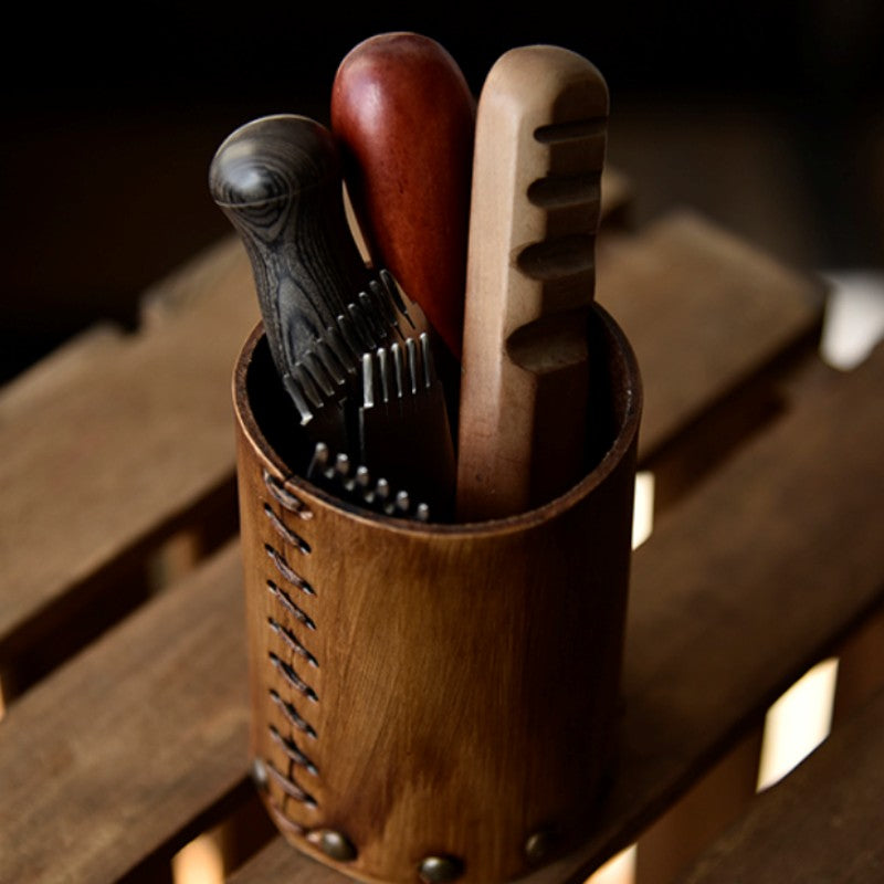 Lisslune | Handcrafted Vegetable Tanned Leather Pen Holder Desktop Ornament
