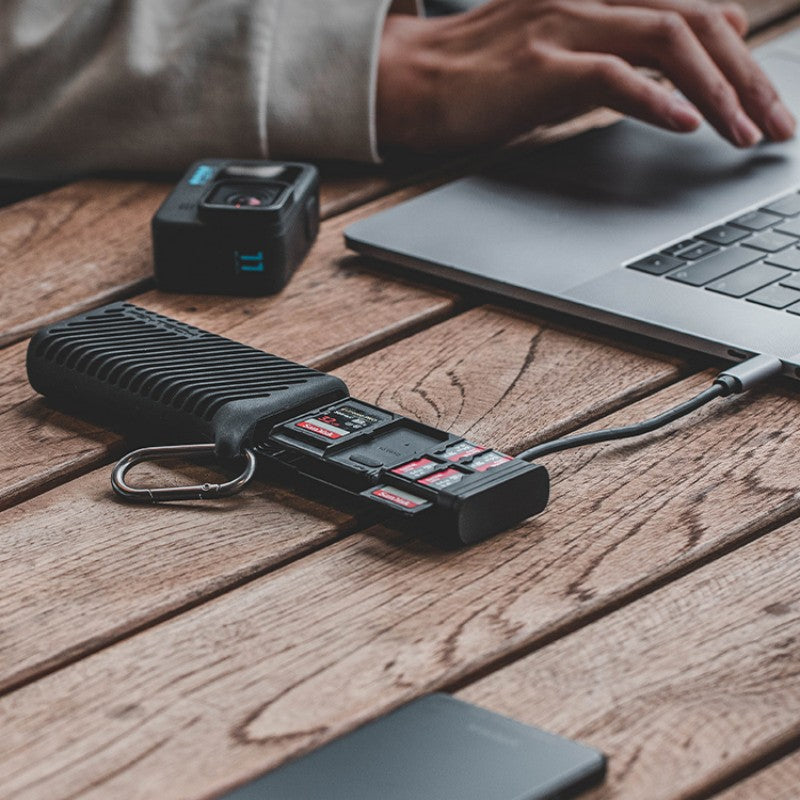 Lisslune | High-Speed SD/TF Memory Card Storage And Reader Box
