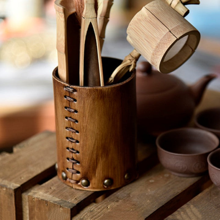 Lisslune | Handcrafted Vegetable Tanned Leather Pen Holder Desktop Ornament