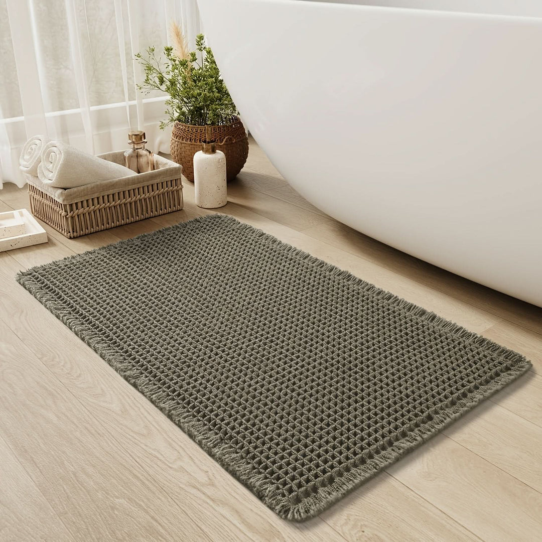 Lisslune | AbsorbEase | Waffle Bath Mat with Fringes – Quick-Dry & Non-Slip
