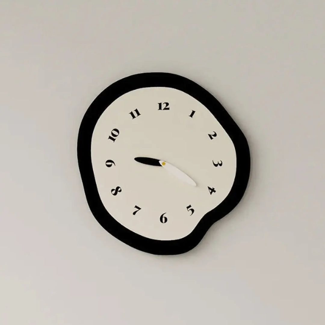 Lisslune | CalmChime - Modern silent wall clocks with artistic shape