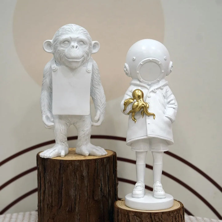 Lisslune | Dropshipping Banksy Sculpture Collection Flower Thrower Statue Pop Art Modern Balloon Girl Figurine Office Home Decoration