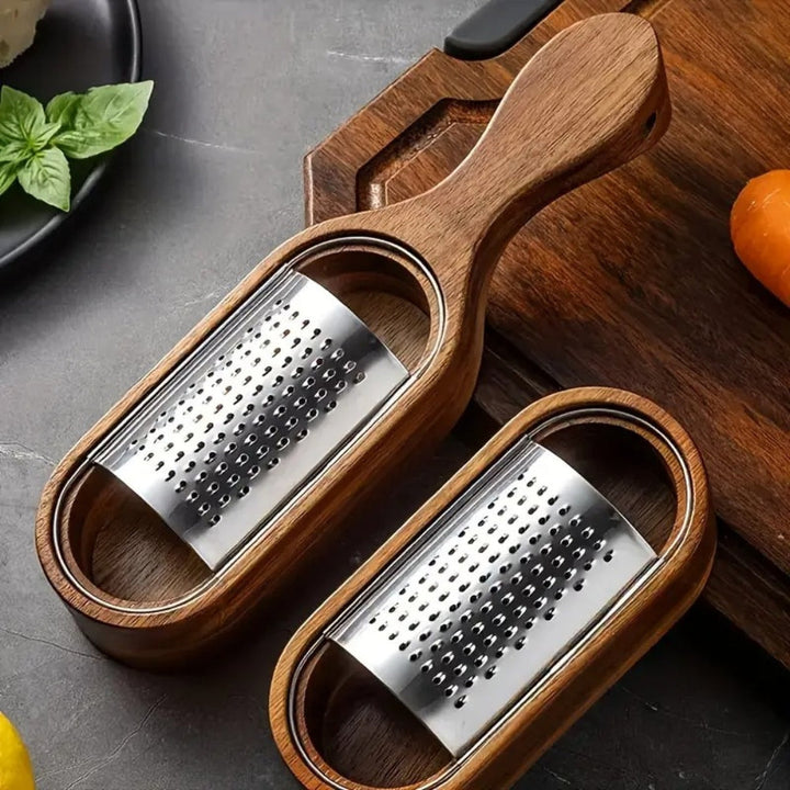 Lisslune | Wood Grip Cheese Grater