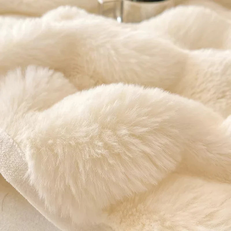 Rynx | Rabbit Plush Pillowcase 48x74cm 2 pcs. Soft Warm Fluffy Reversible Pillowcase Decorative Pillowcase for Beds Home Decoration