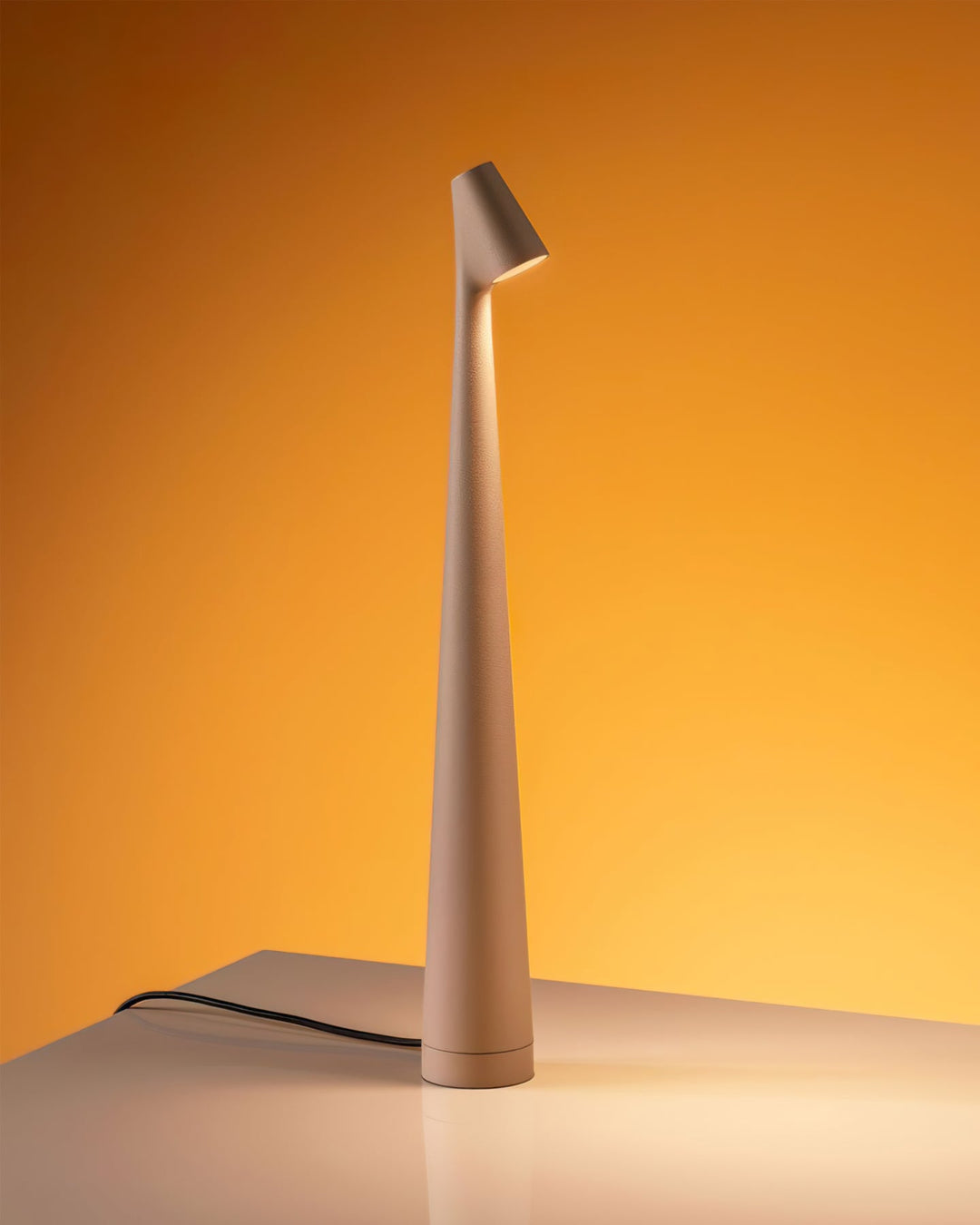 Lisslune | EcoLight – Energy-Efficient Rechargeable Desk Lamp