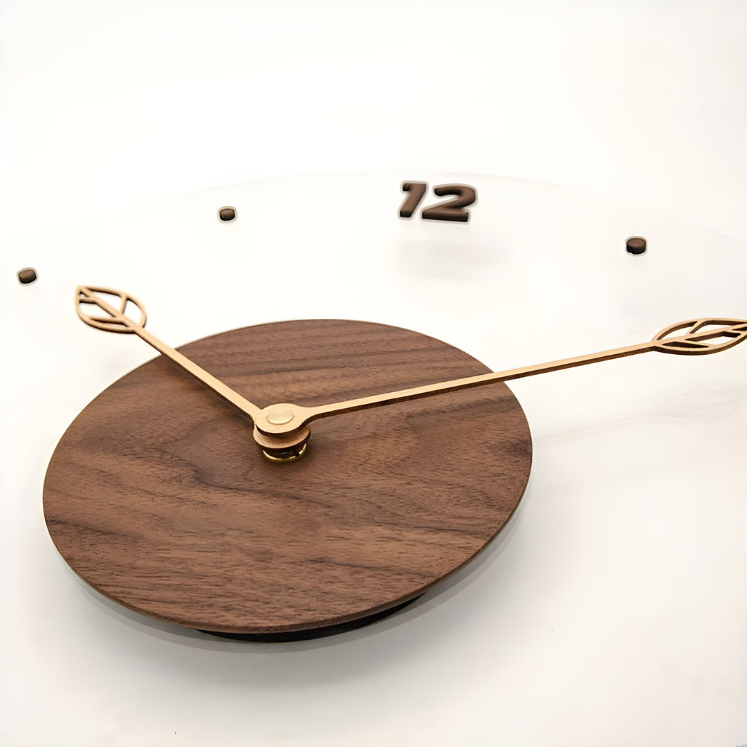 Lisslune | QuietWood – Minimalistic, silent wall clock with a simple design for any room