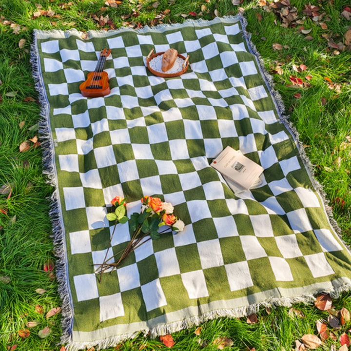 Lisslune | All-Season Checkered Picnic Blanket with Fringe
