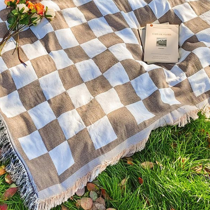 Lisslune | All-Season Checkered Picnic Blanket with Fringe