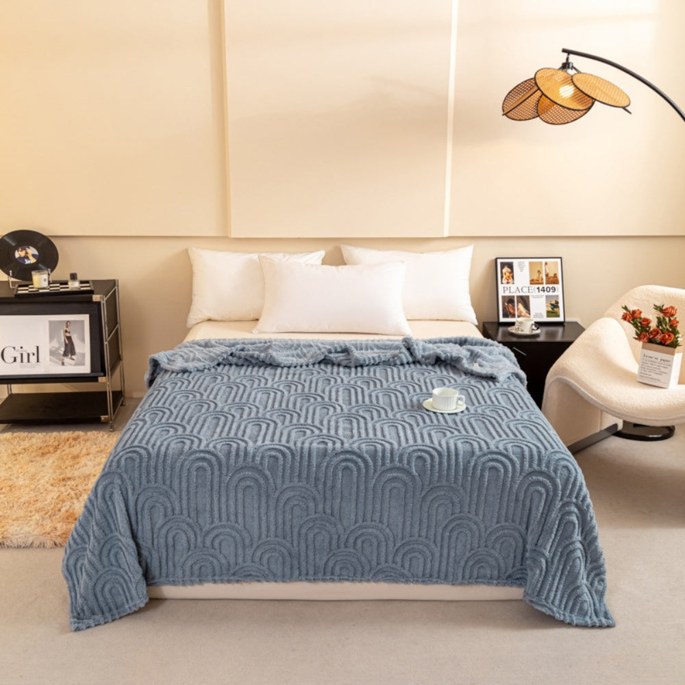 Lisslune | Almira Roman Luxe Soft Plush Blanket