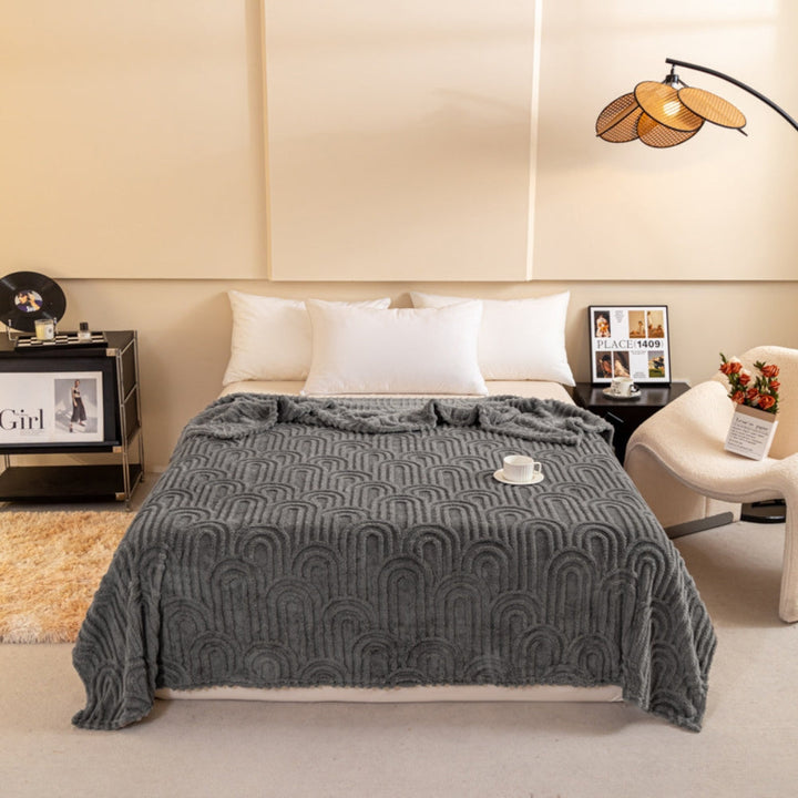 Lisslune | Almira Roman Luxe Soft Plush Blanket