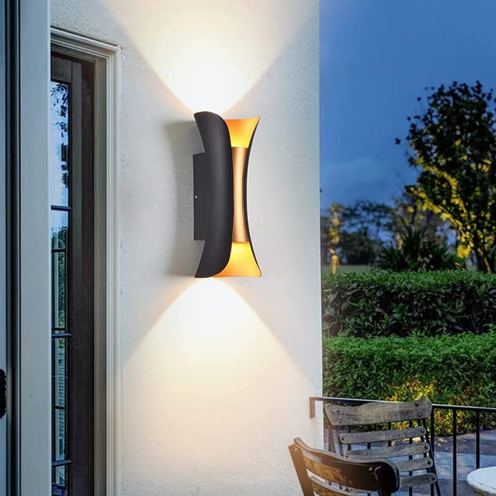 Lisslune | HydraBeam - Modern Waterproof LED Wall Lamp