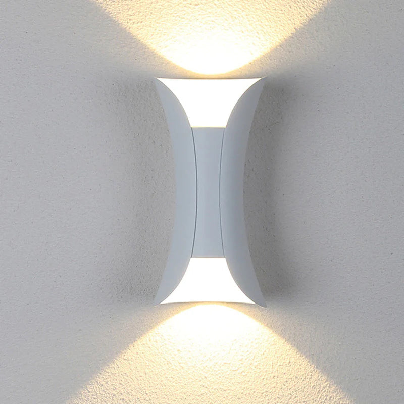 Lisslune | HydraBeam - Modern Waterproof LED Wall Lamp