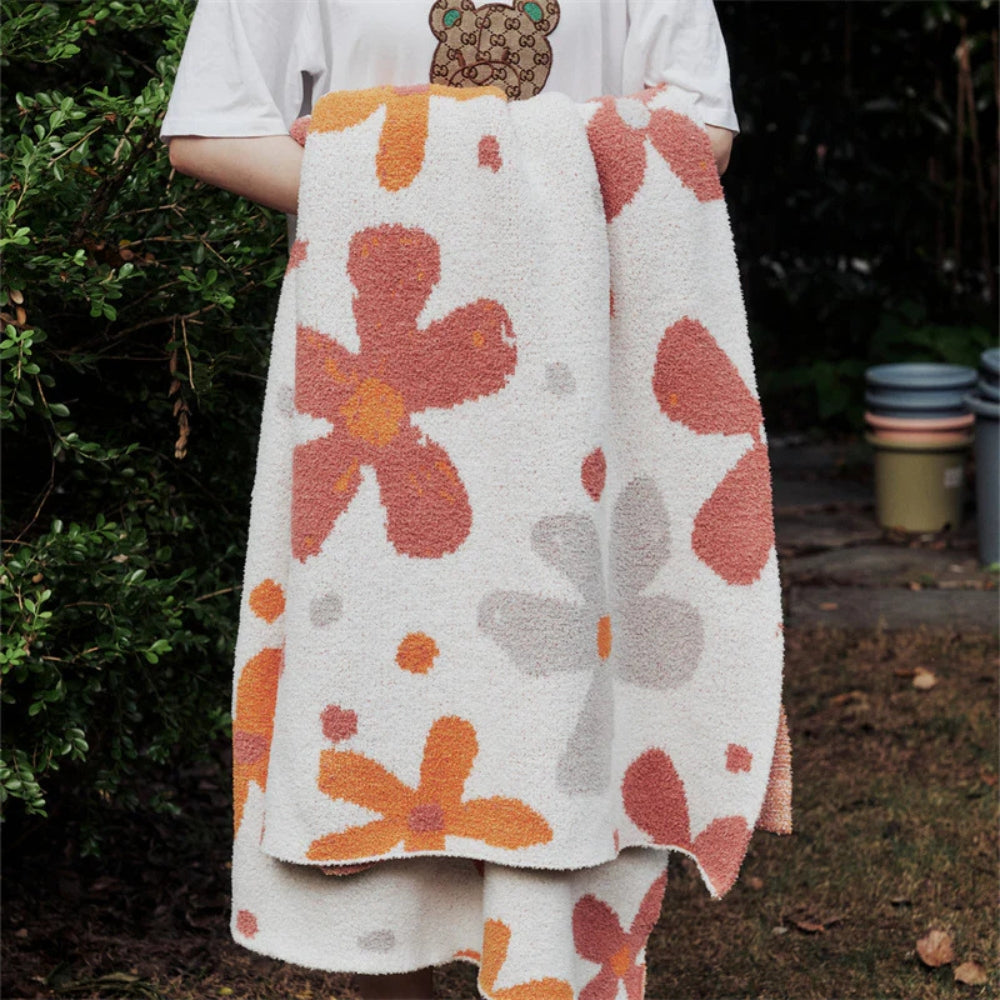 Lisslune | Alvian Floral Soft Knit Throw Blanket