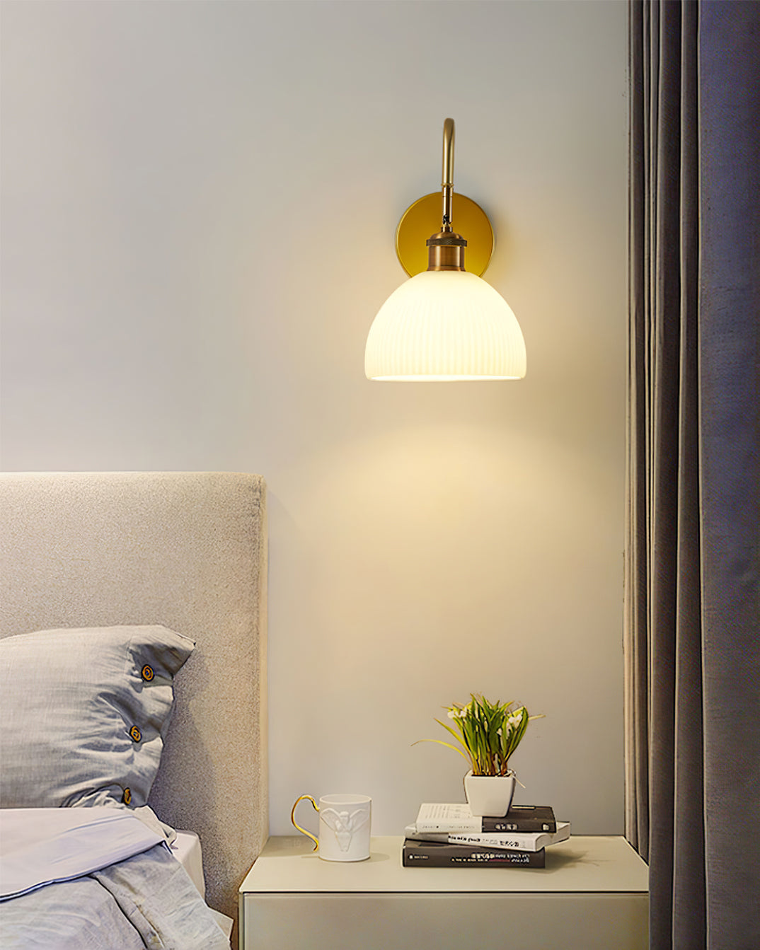Lisslune | HeritageBeam – Classic Wall Lamp with Luxe Elegance