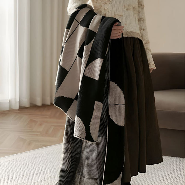 Lisslune | Artevana Monochrome Geometric Throw Blanket
