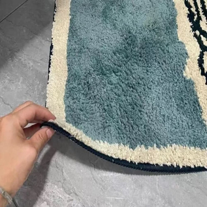 Lisslune | Abstract Non-Slip Bath Mat – Soft Luxury Design