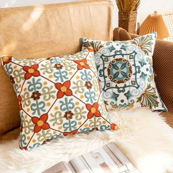 Lisslune | Aurae Embroidered Vintage Cushion Cover