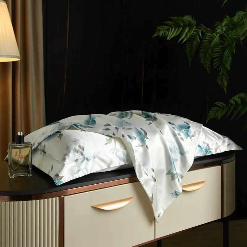 Lisslune | Mulberry Silk Pillowcase for Luxurious & Restful Sleep