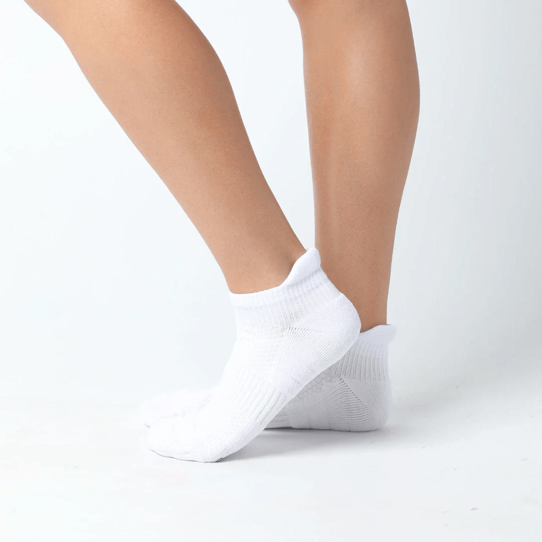 Lisslune | Compression socks with padding for lighter legs & less foot pain