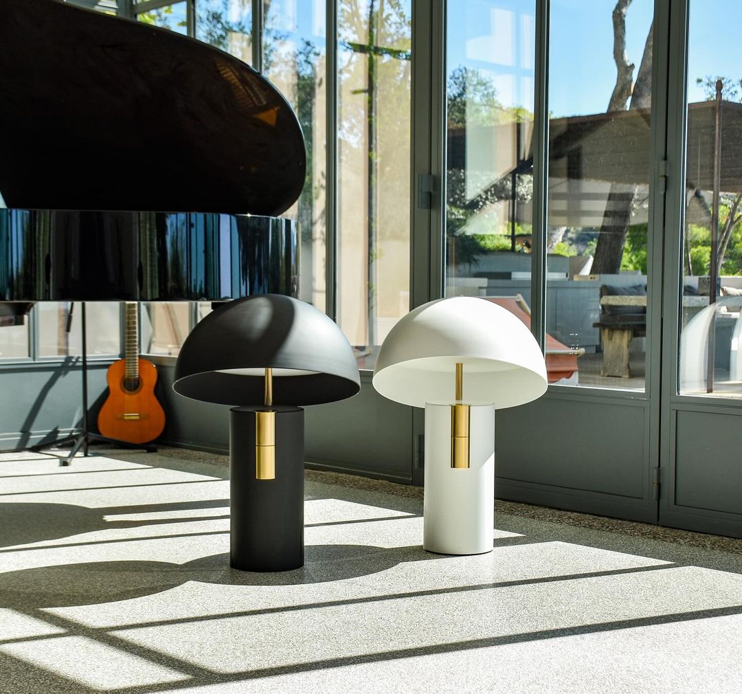 Lisslune | Table Lamp - RetroWave - Minimalist & Adjustable Design - Chic Modern Elegance