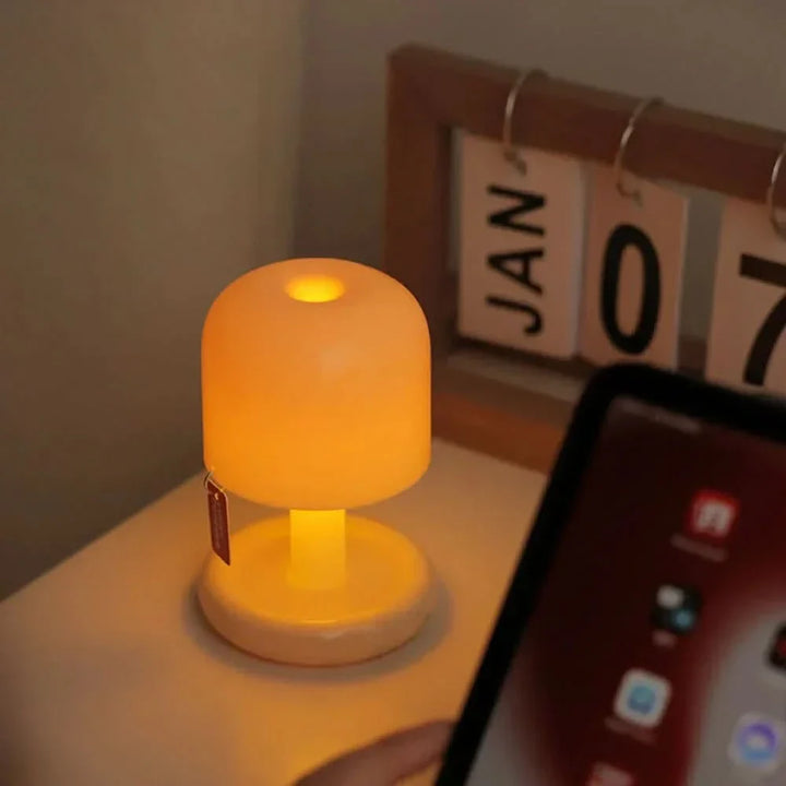 Lisslune | Mini Sunset Lamp – USB Rechargeable Ambient Light