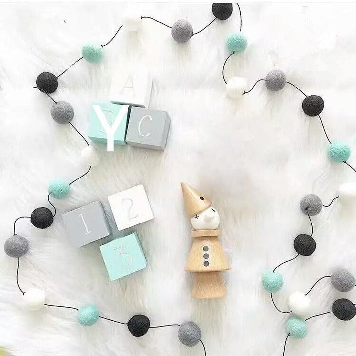 Lisslune | Scandinavian Luxury Cotton Thread Hair Ball Pendant Light