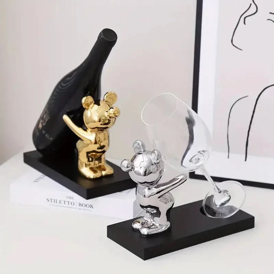 Lisslune | Decorative ceramic wine rack in bear design for stylish bottle storage