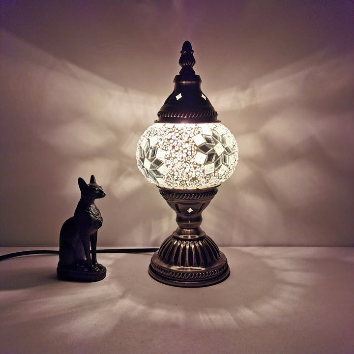 Lisslune | Traditional Tiffany Oval Glass Iron 1-Light Table Lamp for the Living Room