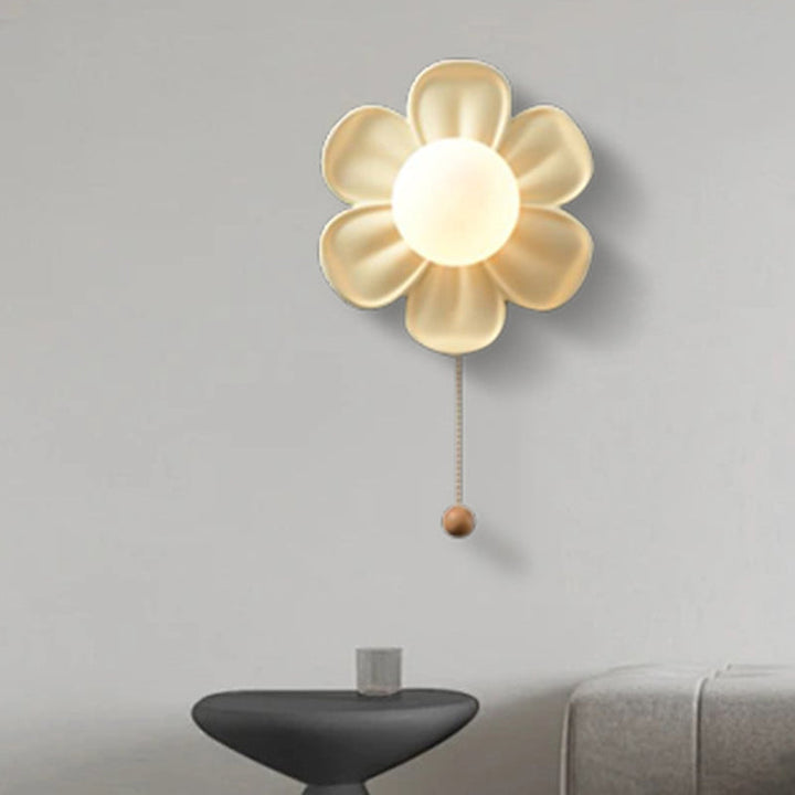 Lisslune | BloomSphere Artistic Flower Ball Wall Light – Modern Flower Decoration