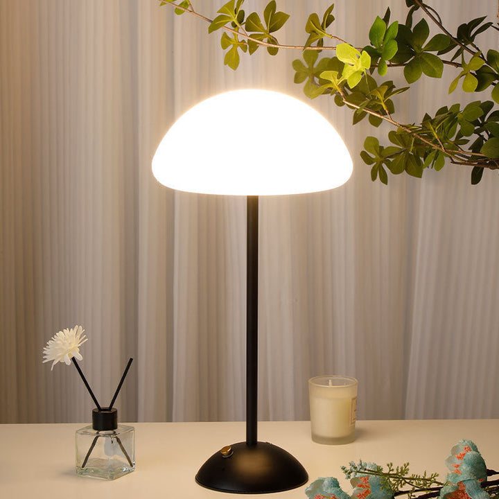 Lisslune | GlowPort USB Dimmable LED Table Lamp