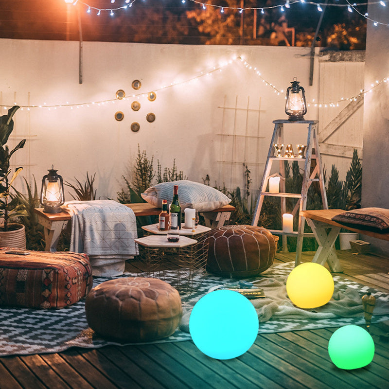 Lisslune | SphereRay | Modern Solar Globe Light for Outdoor Spaces